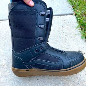 Snowboard Boots: Vans Standard OG Boot